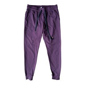 Zyia Active Unwind Joggers Maroon Athleisure Activewear Pants, Small